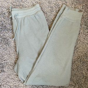 Aritzia Sunday Best waffle joggers